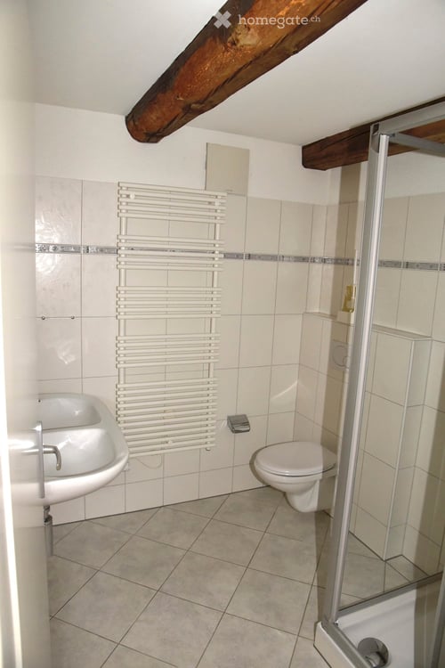 Charmante 6.5-Zimmer-Altbauwohnung im historischen Fachwerkhaus in Dorf (8458) 10