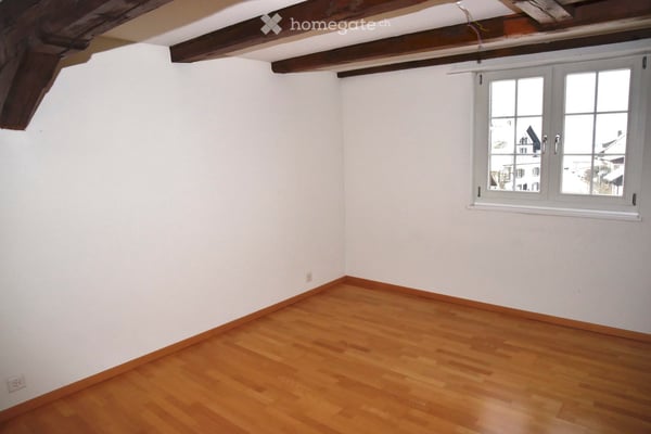 Charmante 6.5-Zimmer-Altbauwohnung im historischen Fachwerkhaus in Dorf (8458) 7