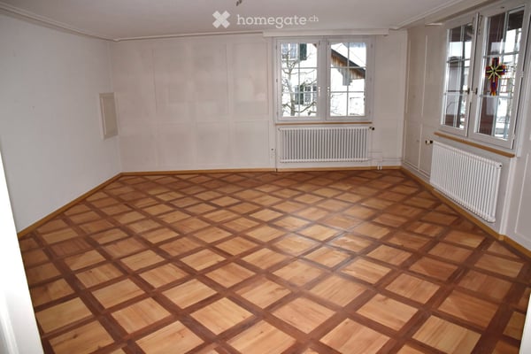 Charmante 6.5-Zimmer-Altbauwohnung im historischen Fachwerkhaus in Dorf (8458) 4