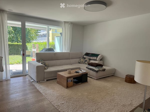 Bright & Quiet 3.5-Room Terrace Apartment in Dietlikon 1