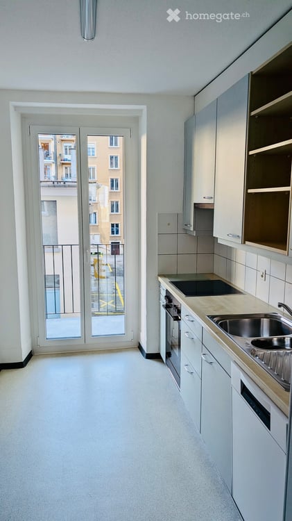 Sonnige, ruhige 4-Zimmer Wohnung im Bruch-Quartier Luzern 5