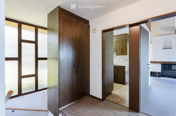 Charmantes 7.5-Zimmer EFH in Ebikon: Ruhige Hanglage – Grosszügiger Garten – Gute Besonnung 9