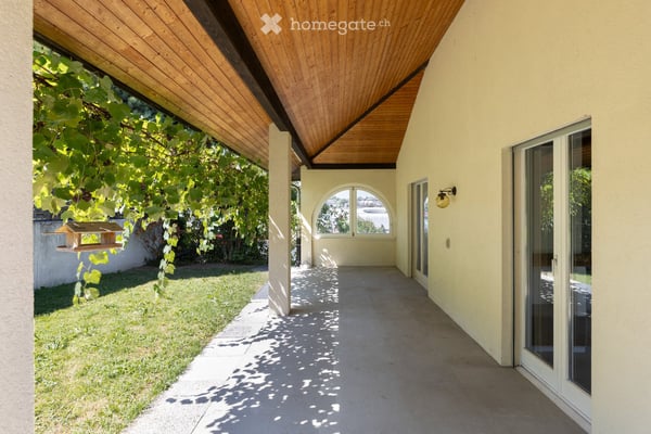 Charmantes 7.5-Zimmer EFH in Ebikon: Ruhige Hanglage – Grosszügiger Garten – Gute Besonnung 4