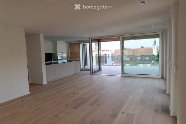 Erstbezug – Grosszügige 4.5-Zimmer-Attikawohnung mit Weitblick in Rafz 7