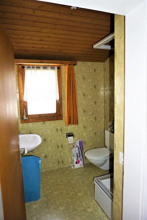 2-Zimmer-Dachwohnung in Böttstein, zentral gelegen 6