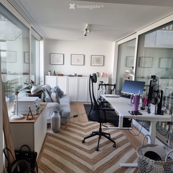 Bright and Large-New Build Apartment with Two Bathrooms 9