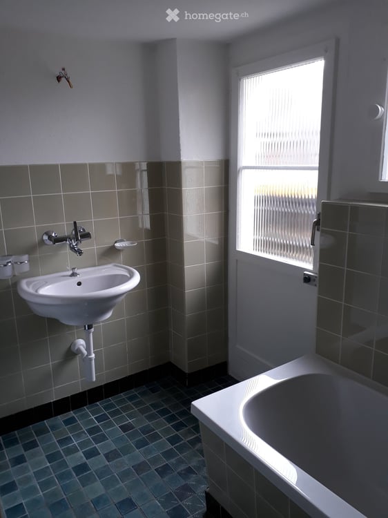 Helle, charmante 2-Zimmer-Wohnung mit Bergsicht und Sonnenterrasse 12