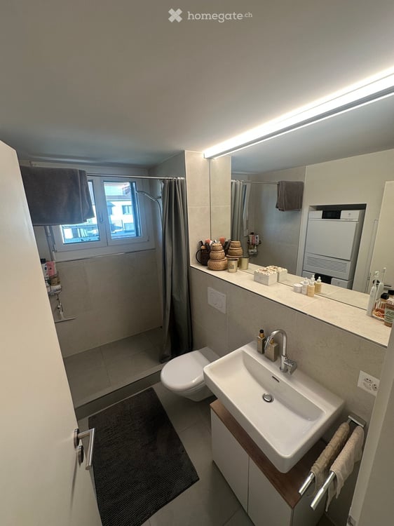 **Befristet** Möblierte 2.5-Zimmer-Wohnung in 8708 Männedorf – modern, ruhig und Nähe Zürichsee 3