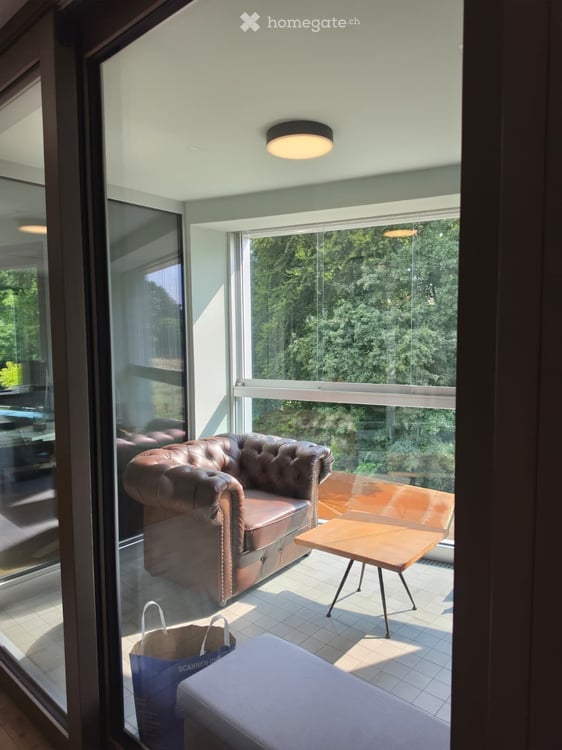 Moderne 2.5-Zimmer-Wohnung mit Pool, Gym & Rooftop-Terrasse 9