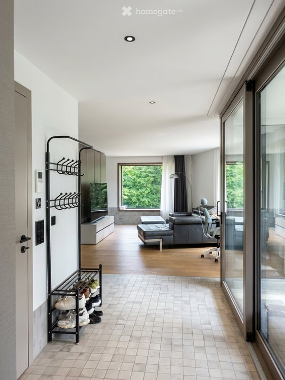 Moderne 2.5-Zimmer-Wohnung mit Pool, Gym & Rooftop-Terrasse 5