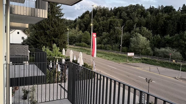 Brand New 4.5-Room Apartment in Rikon im Tössthal – Modern Living with Excellent Connectivity 20