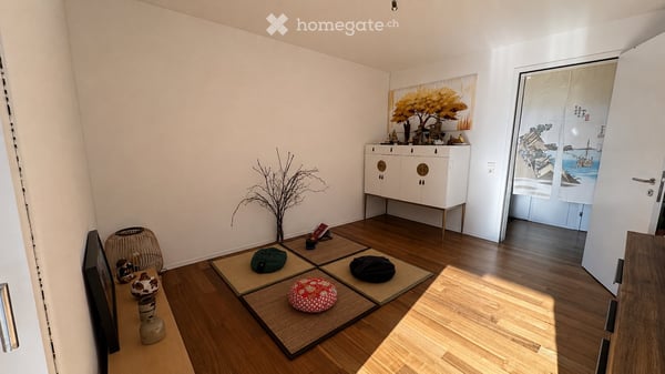 Exklusive lichtdurchflutete 4.5 Zimmer-Wohnung im Grünen und schnelle Verbindung nach Zürich 12