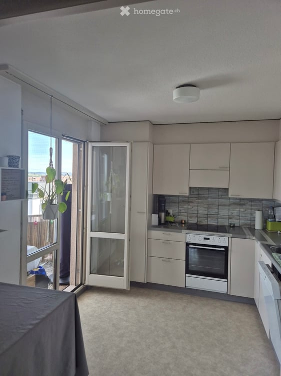 Charmante Altbauwohnung im 6. Stock mit Lift zwei Balkonen und schöner Aussicht 5