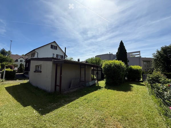 Zukunftsblick: Eckgrundstück mit Neubaupotenzial (MFH/DEFH) im Bieterverfahren 2