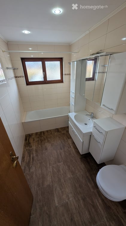 Grosszügiges 6.5-Zimmer-Einfamilienhaus mit Garten in Buchs AG 2
