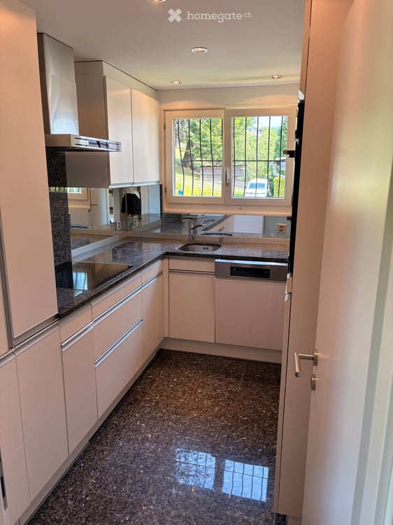 Charmantes 6.5-Zimmer-Einfamilienhaus an der Hauptstrasse in Niederteufen 5