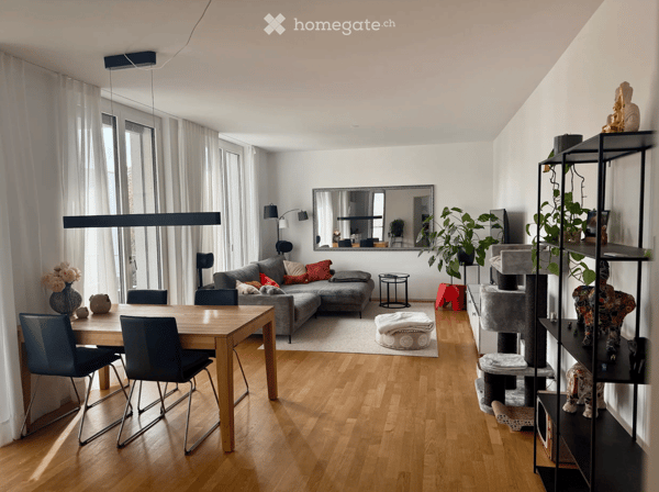 Moderne 4.5-Zimmer-Wohnung mit 2 Balkonen und 2 Badezimmer mitten in Reinach BL 2