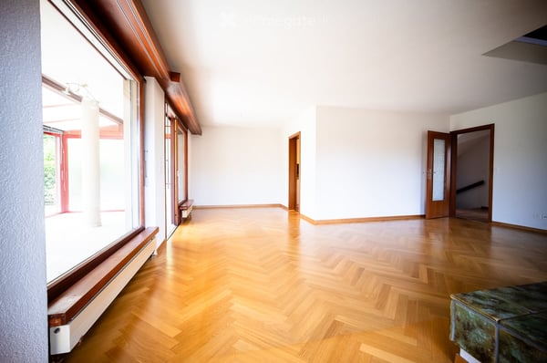 Familienfreundliches 5.5-Zimmer-Einfamilienhaus an ruhiger Lage in Brugg AG 3