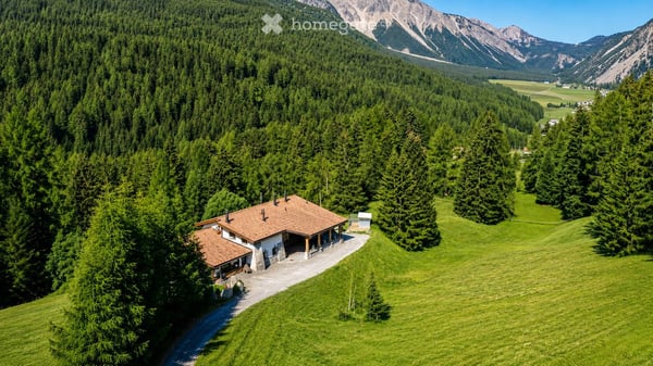 Beeindruckende Villa mit atemberaubendem Bergpanorama in Tschierv, Graubünden - Zweitwohnsitz 1