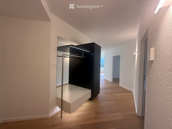 Newly Renovated 3.5-Room Garden Apartment in Oberägeri – Available Immediately 5
