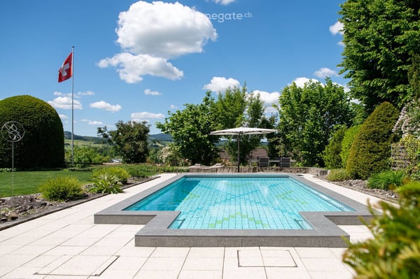 Privates Wohnparadies mit Pool und grossem Garten 5