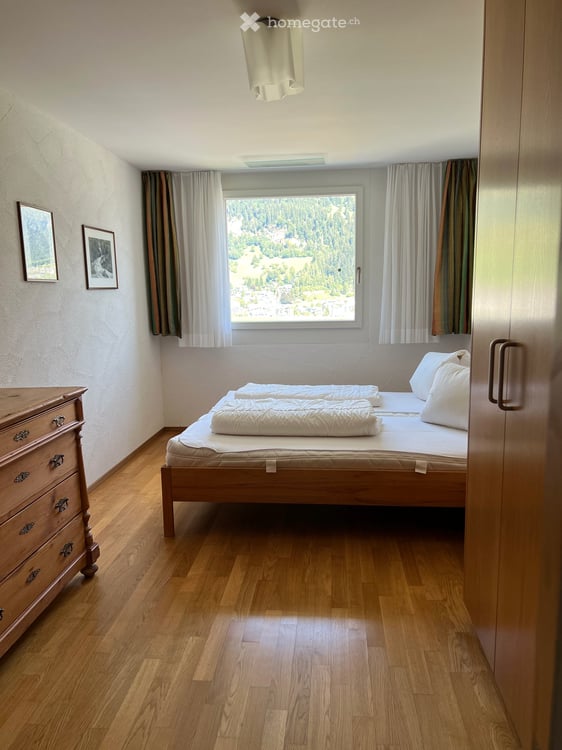 möbilierte 3.5-Zimmer-Wohnung in Flims Waldhaus 7