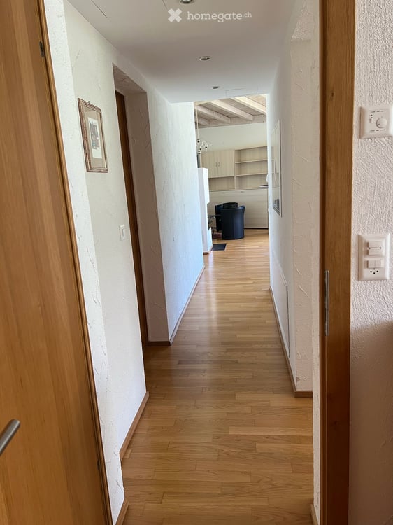 möbilierte 3.5-Zimmer-Wohnung in Flims Waldhaus 4