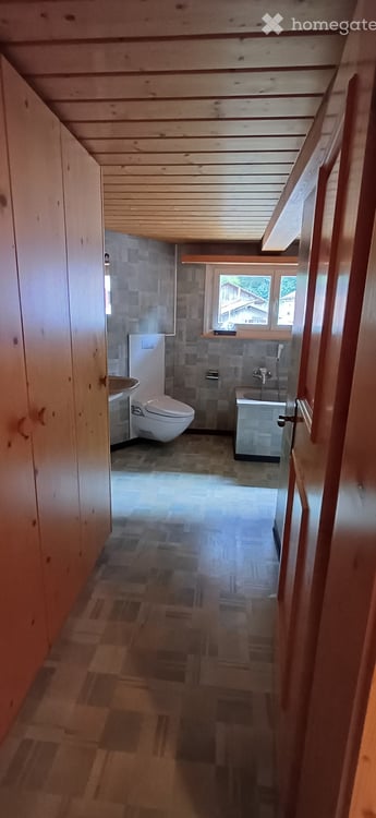 Einfamilienhaus mit einer sepr. 2 Zimmer-Wohnung 15