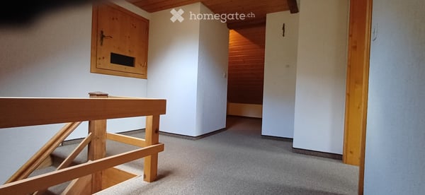 Einfamilienhaus mit einer sepr. 2 Zimmer-Wohnung 13