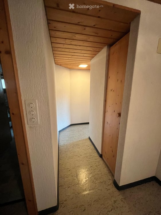 Einfamilienhaus mit einer sepr. 2 Zimmer-Wohnung 17