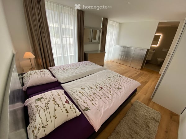 Charmante 2.5-Zimmer-Wohnung «in den Reben» in Maienfeld 5
