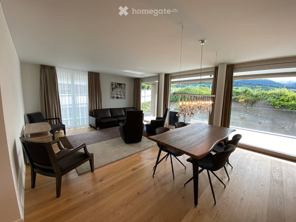 Charmante 2.5-Zimmer-Wohnung «in den Reben» in Maienfeld 4