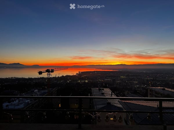 Charmant appartement de 2 pièces avec balcon et vue imprenable – Chemin de Pierrefleur 36 1
