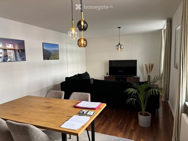 Charming 3.5-Room Apartment on Badenerstrasse, Zürich 8004 1
