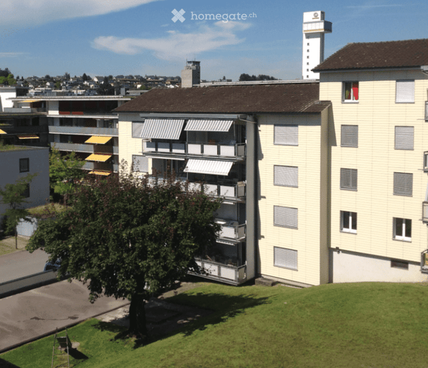Ruhig, sonnig und ÖV freundlich