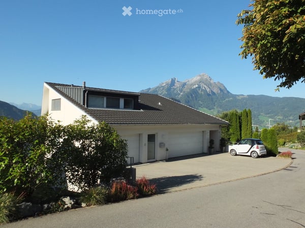 Zweitwohnsitz oder diskreter Geschäftssitz an exklusiver Lage am Bürgenstock mit See- und Bergsicht 13