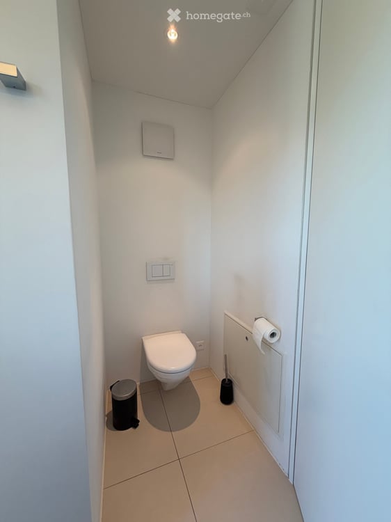 Schöne und grosszügige 5.5-Zimmer-Maisonettewohnung in Opfikon 11
