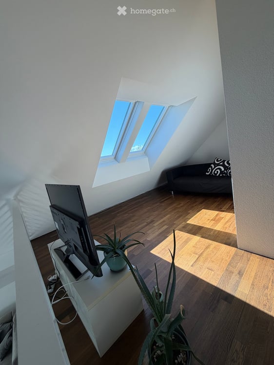 Schöne und grosszügige 5.5-Zimmer-Maisonettewohnung in Opfikon 17