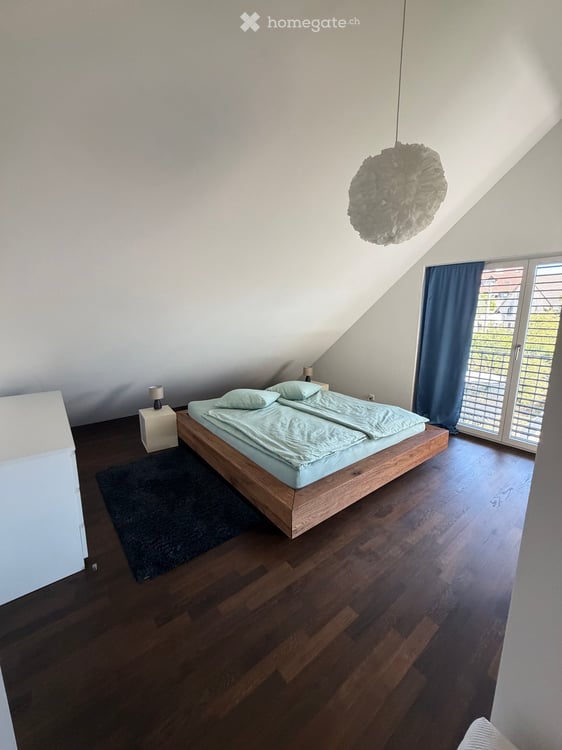 Schöne und grosszügige 5.5-Zimmer-Maisonettewohnung in Opfikon 22