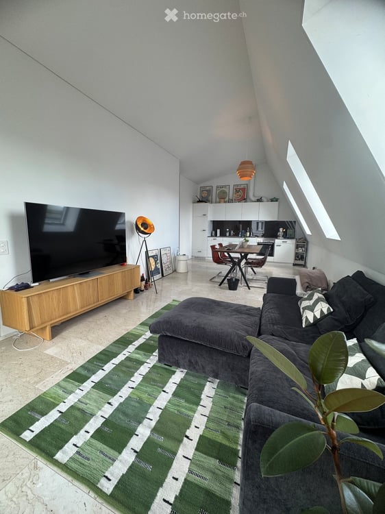 Charmante 2.5-Zimmer-Dachwohnung in Winterthur – Modern und hell 2