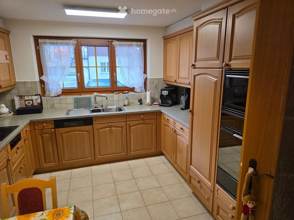 Charmante 4.5-Zimmer-Wohnung im idyllischen Muotathal – ruhige Lage mit Bergpanorama 11