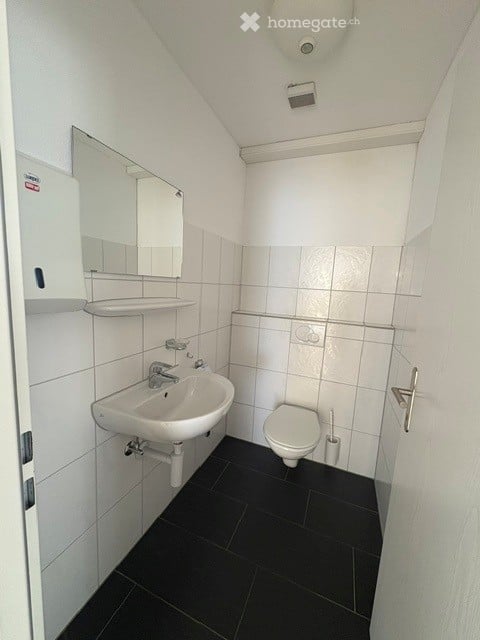 Helle 3.5-Zimmer Bürofläche an guter Lage in Weinfelden 9