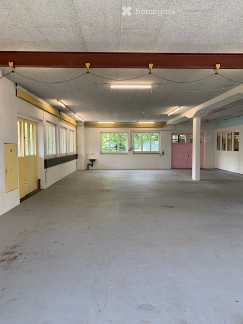 Wohn- und Gewerbehaus Wulikerstr. 3 : Geräumige Werkstatt / Lager in Birmensdorf ZH 5