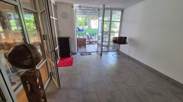 Weiträumige 3.5-Zimmer-Wohnung im Erdgeschoss in Andelfingen – bald verfügbar! 2