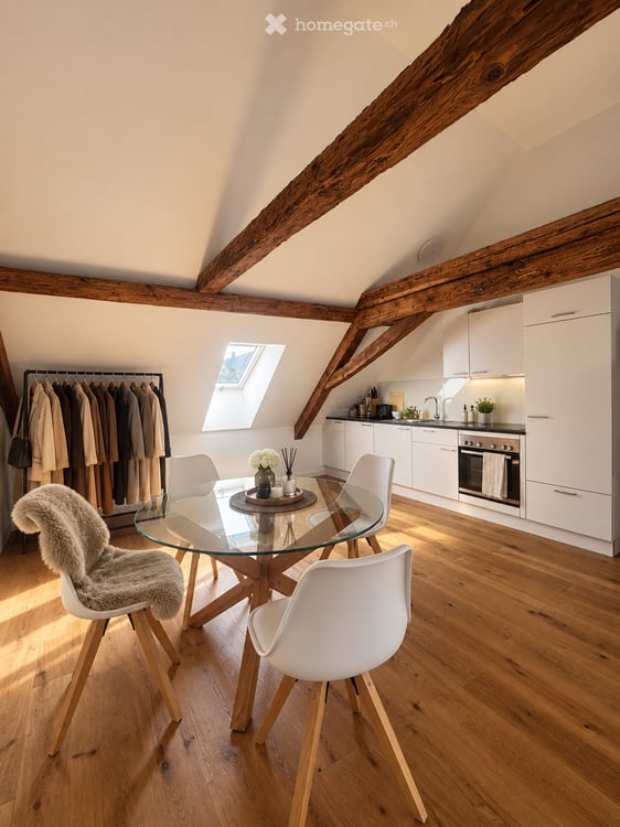 Charmante 2-Zimmer-Dachgeschosswohnung in Erlinsbach 2