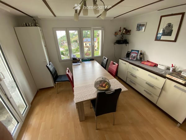 4 Zimmerwohnung in altem Walliser Haus mit viel Umschwung zu vermieten 2