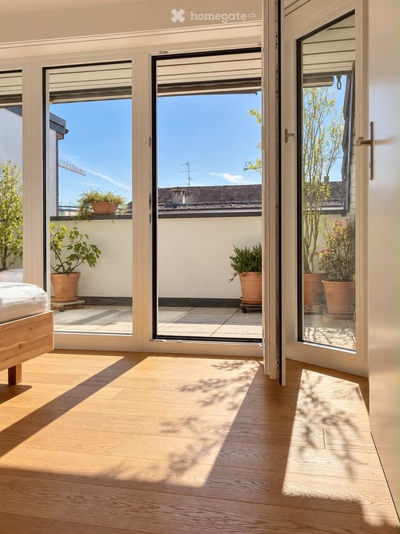 Stilvoll renovierte 2.5-Zimmer-Dachwohnung 4