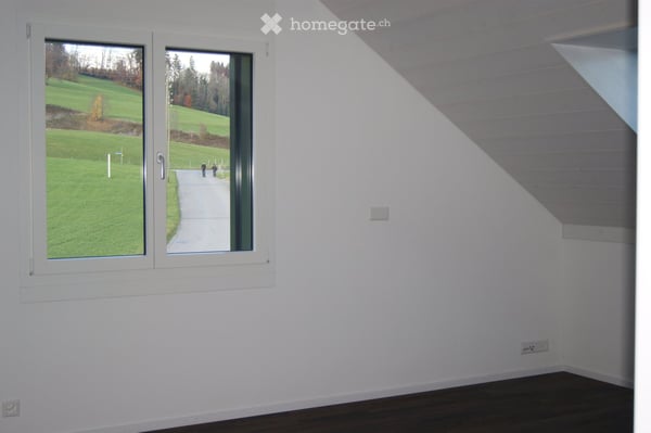 Exklusive 3.5-Zimmer-Dachwohnung mit Panoramablick in Tuggen 15