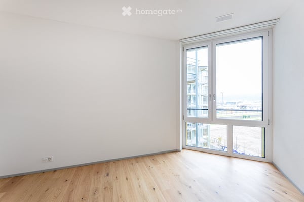 Moderne 1.5-Zimmer-Wohnung mit Balkon direkt am Bahnhof Hegi 5