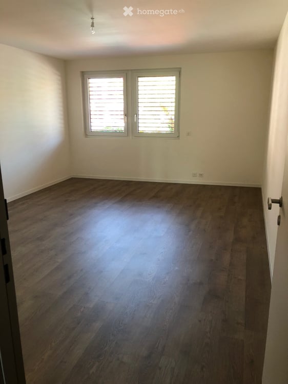Très joli 3,5 pcs à la Grande Rue 20 à Begnins.(2850.- charges et chauffage inclus) 2